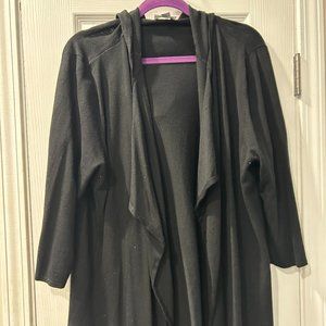 Avenue black tunic cardigan (size 18/20)